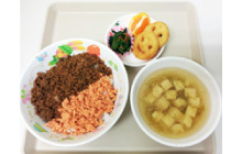 給食